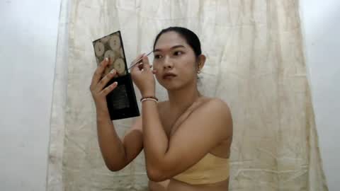 Snapshot of sexypetiteraine chatting on July 13, 2026, 8:11 pm sexypetiteraine online show from July 13, 2026, 8:11 pm