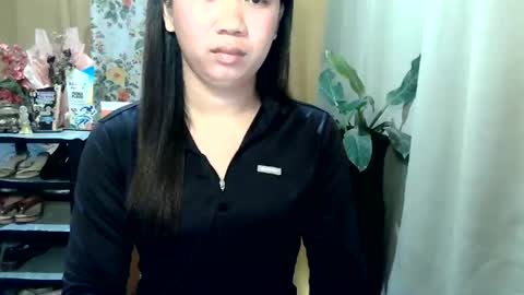 sexypinay_dianara online show from June 23, 2026, 9:07 am