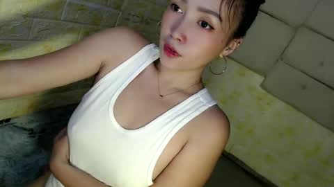 Snapshot of sexypinaymiya chatting on December 2, 2024, 12:09 am Miyah online show from December 2, 2024, 12:09 am