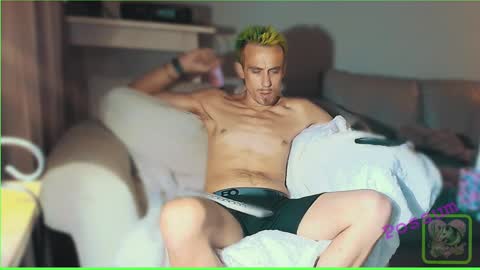 Snapshot of sexypossum chatting on April 29, 2026, 4:55 pm Possum online show from April 29, 2026, 4:55 pm
