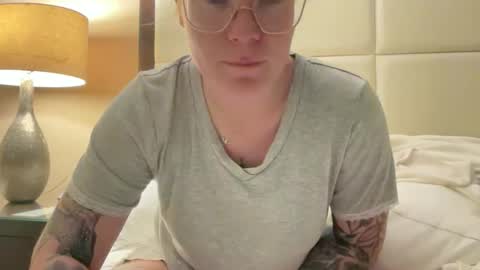 Snapshot of sexyrandyred chatting on October 15, 2025, 4:12 am sexyrandyred online show from October 15, 2025, 4:12 am