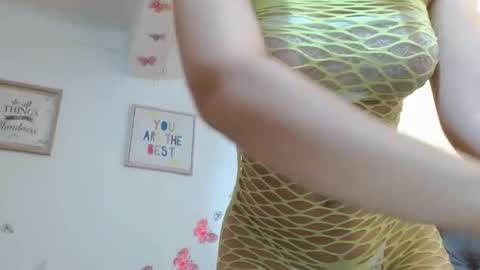 Snapshot of sexysafiravenus chatting on June 20, 2026, 5:38 pm Venus Independent Model online show from June 20, 2026, 5:38 pm