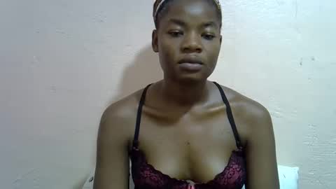 sexyshaz22 online show from May 12, 2026, 9:01 pm