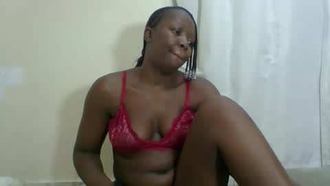 PAULINE online show from September 10, 2025, 5:02 pm