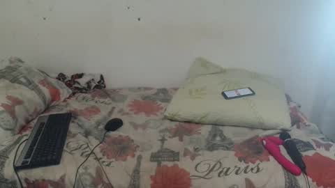 sexyslimmelanin online show from November 26, 2025, 12:00 am