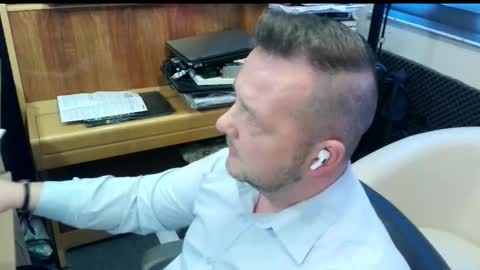 sexysteve80 online show from October 27, 2025, 1:04 pm