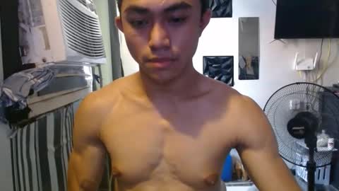 sexystrongcum online show from April 17, 2026, 6:05 am