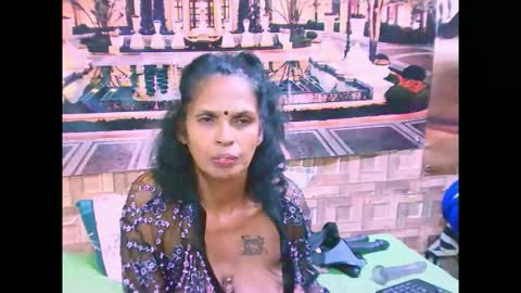 sexyva4u2luv online show from September 18, 2025, 11:51 pm