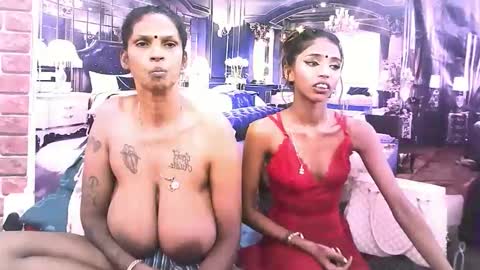 sexyva4u2luv online show from November 23, 2025, 6:57 am