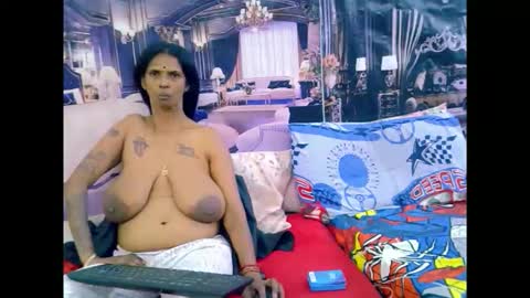 Snapshot of sexyva4u2luv chatting on February 18, 2026, 8:54 am sexyva4u2luv online show from February 18, 2026, 8:54 am