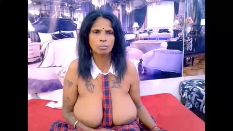 Snapshot of sexyva4u2luv chatting on February 26, 2026, 8:41 pm sexyva4u2luv online show from February 26, 2026, 8:41 pm