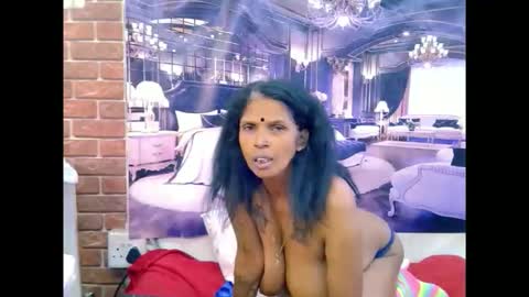 sexyva4u2luv online show from June 2, 2026, 9:55 am