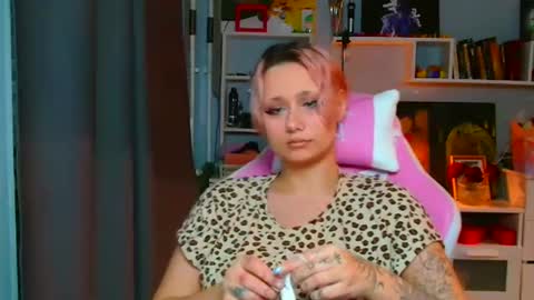 sexyvilleboy1 online show from March 12, 2025, 12:57 pm