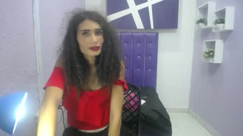 sexywolfnight online show from December 4, 2025, 7:44 pm