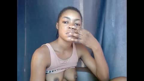 Blue online show from March 4, 2025, 2:32 pm