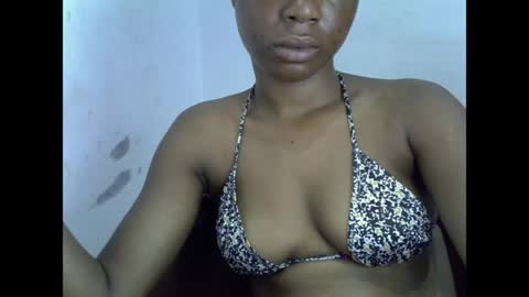 Snapshot of sexyxpeach chatting on April 21, 2026, 10:01 pm sexyxpeach online show from April 21, 2026, 10:01 pm