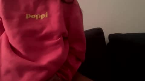 Snapshot of sexyxyza24 chatting on February 9, 2025, 5:11 pm OliviaRaE online show from February 9, 2025, 5:11 pm