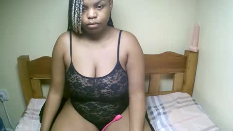 sexyyred_ online show from February 1, 2026, 6:23 am