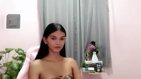 Snapshot of sexyzendaya_69 chatting on July 29, 2026, 4:38 pm Zendaya online show from July 29, 2026, 4:38 pm