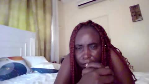 Snapshot of sezy_cathy2 chatting on May 20, 2026, 6:30 am sezy_cathy2 online show from May 20, 2026, 6:30 am