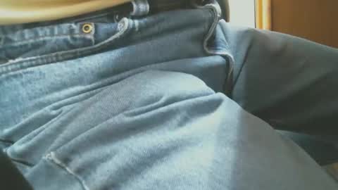 Bruce online show from September 12, 2025, 7:03 pm