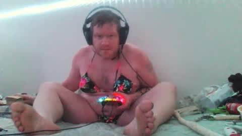 sgtfrank83302996 online show from April 7, 2026, 3:40 am