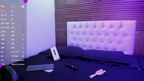 Snapshot of shaden_1 chatting on May 23, 2026, 11:53 pm Liz online show from May 23, 2026, 11:53 pm
