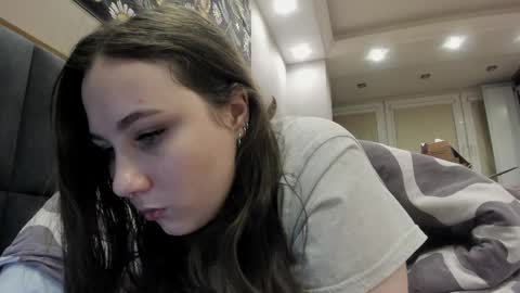 shadow_raffi online show from March 6, 2025, 2:41 am