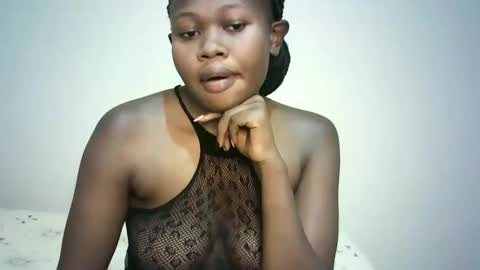 shadow_sweetx online show from October 10, 2025, 7:57 pm