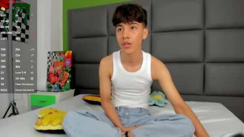 shady_stone online show from February 5, 2025, 3:45 am