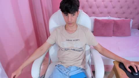 shady_stone online show from February 21, 2025, 10:15 pm