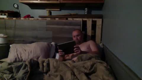 Snapshot of shadystl chatting on December 13, 2024, 3:49 am shadystl online show from December 13, 2024, 3:49 am