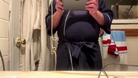 Snapshot of shadystl chatting on January 27, 2025, 7:45 am shadystl online show from January 27, 2025, 7:45 am