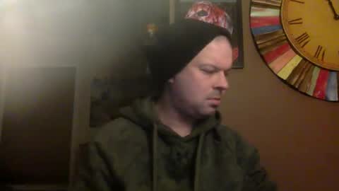Snapshot of shadyyyyyy7 chatting on February 1, 2025, 5:07 am Shady online show from February 1, 2025, 5:07 am