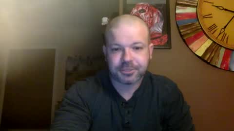 Snapshot of shadyyyyyy7 chatting on February 14, 2025, 3:33 am Shady online show from February 14, 2025, 3:33 am