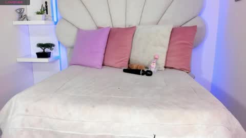 shairytovar online show from April 14, 2026, 6:19 am