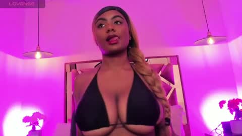 shalom_brown online show from June 25, 2026, 5:12 am