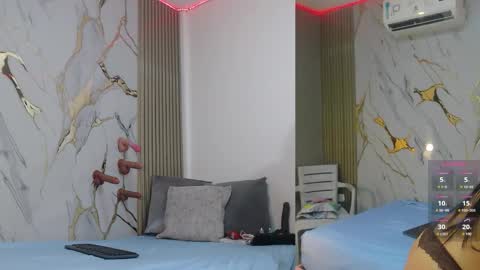 shalomexotic online show from November 7, 2025, 12:05 pm