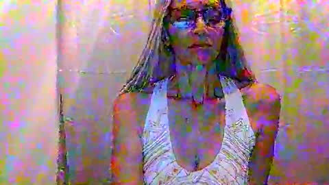 Shaman Woman online show from October 26, 2025, 2:17 am
