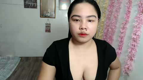 Snapshot of shamcysupsup chatting on February 1, 2025, 6:21 am Shamcy online show from February 1, 2025, 6:21 am