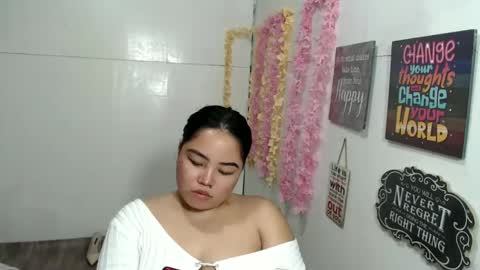 Snapshot of shamcysupsup chatting on February 15, 2025, 12:22 pm Shamcy online show from February 15, 2025, 12:22 pm