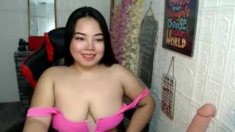Snapshot of shamcysupsup chatting on March 9, 2025, 6:43 pm Shamcy online show from March 9, 2025, 6:43 pm