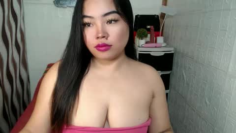 Snapshot of shamcysupsup chatting on September 17, 2025, 8:10 pm Shamcy online show from September 17, 2025, 8:10 pm