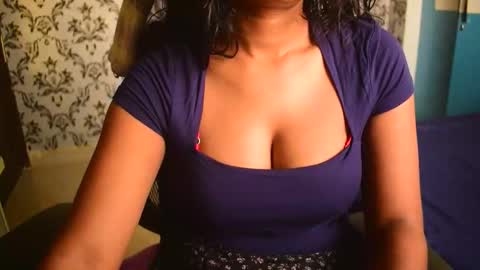 shanaya indian online show from November 21, 2025, 4:00 am