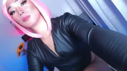 MISS SHANE online show from April 15, 2026, 3:02 am