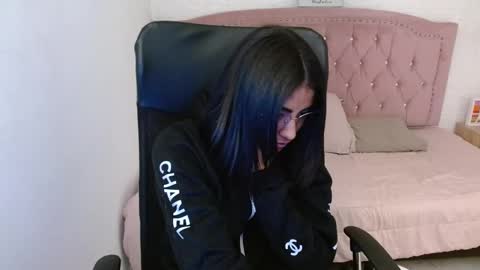 shanelle online show from February 10, 2025, 9:36 am