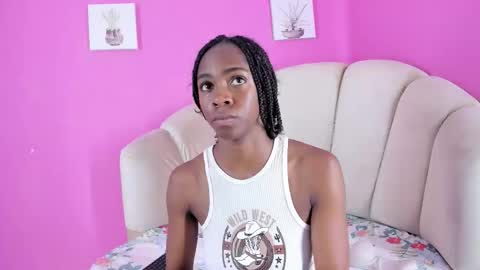 Snapshot of shanelle7 chatting on November 14, 2025, 7:45 pm shanelle7 online show from November 14, 2025, 7:45 pm