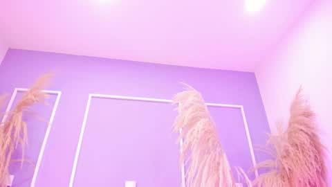 J E S S I C A  online show from November 27, 2025, 1:18 am