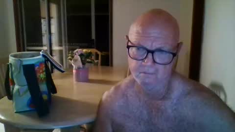 shaneo781570 online show from May 13, 2026, 5:32 pm