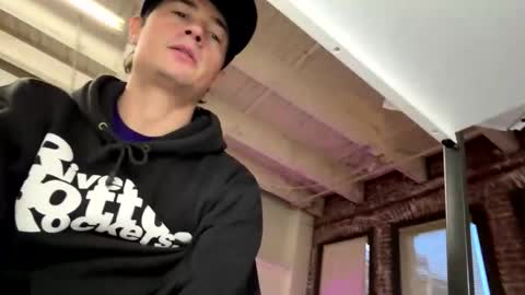 shanghighnight online show from April 4, 2026, 2:54 am